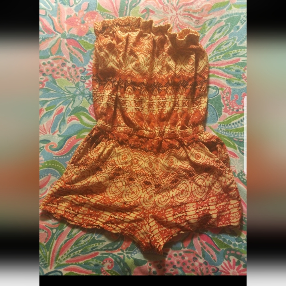 Womens romper sz M